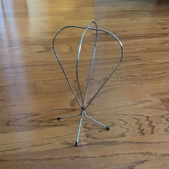 Vintage hat/wig stand  - Picture 3 of 5